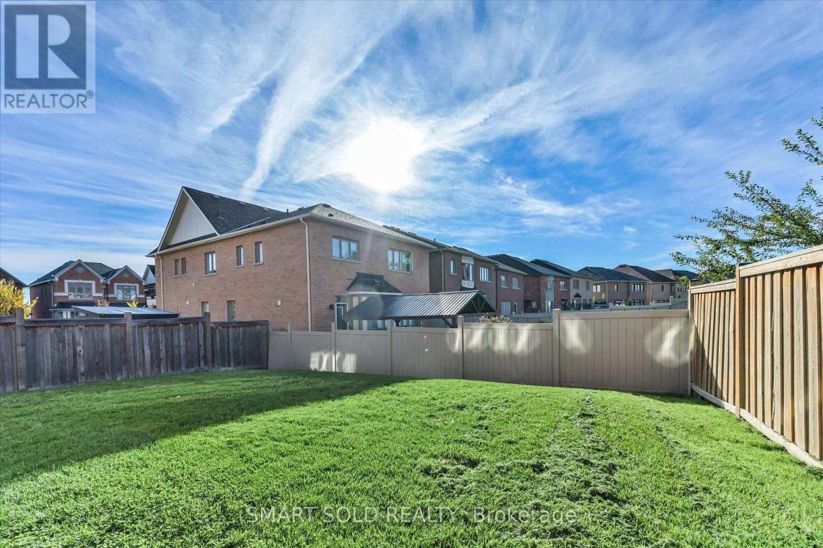 55 Charlotte Abby Drive, East Gwillimbury, Ontario  L9N 0T1 - Photo 37 - N14100920