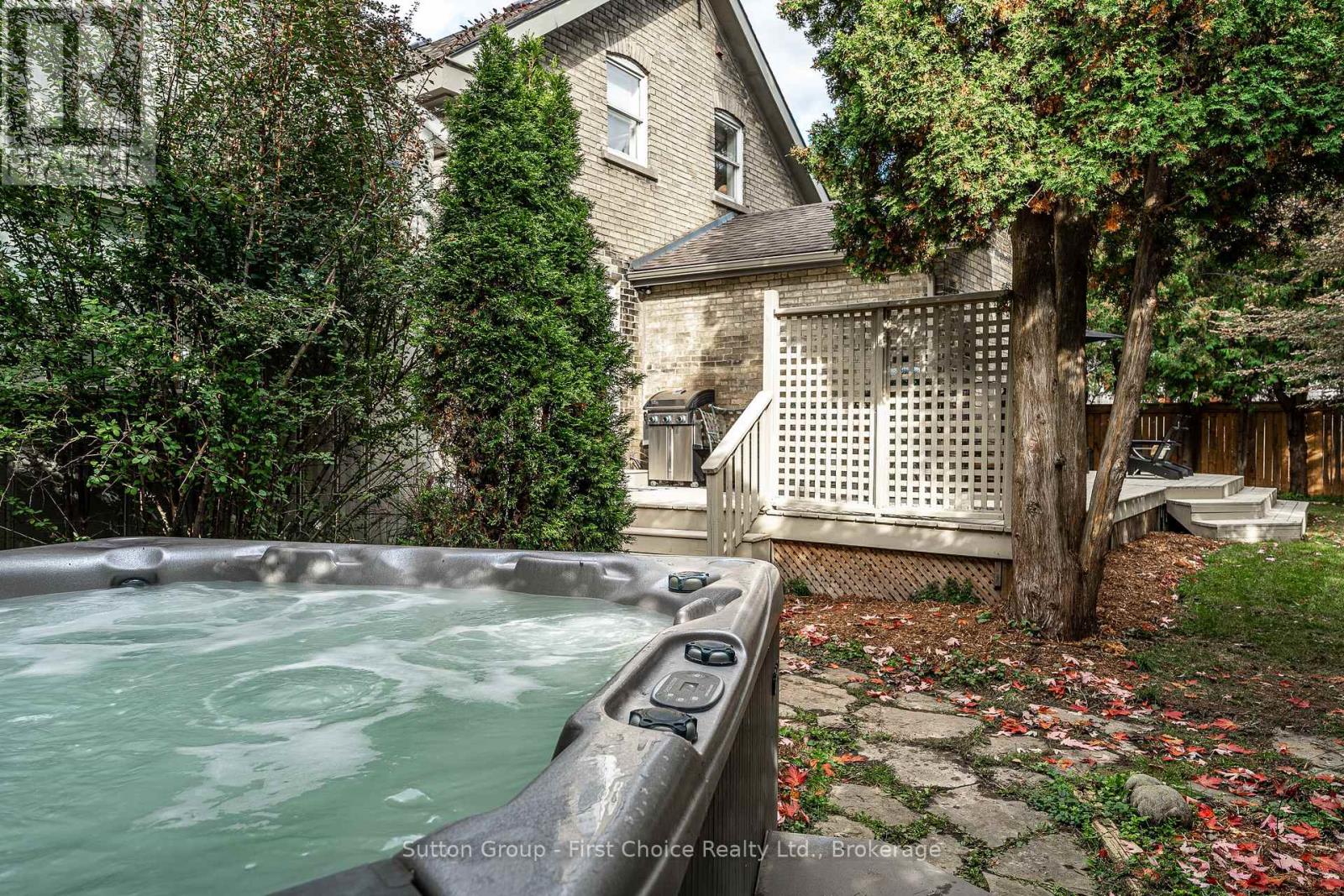 109 Cobourg Street, Stratford, Ontario  N5A 3E7 - Photo 46 - X14114792
