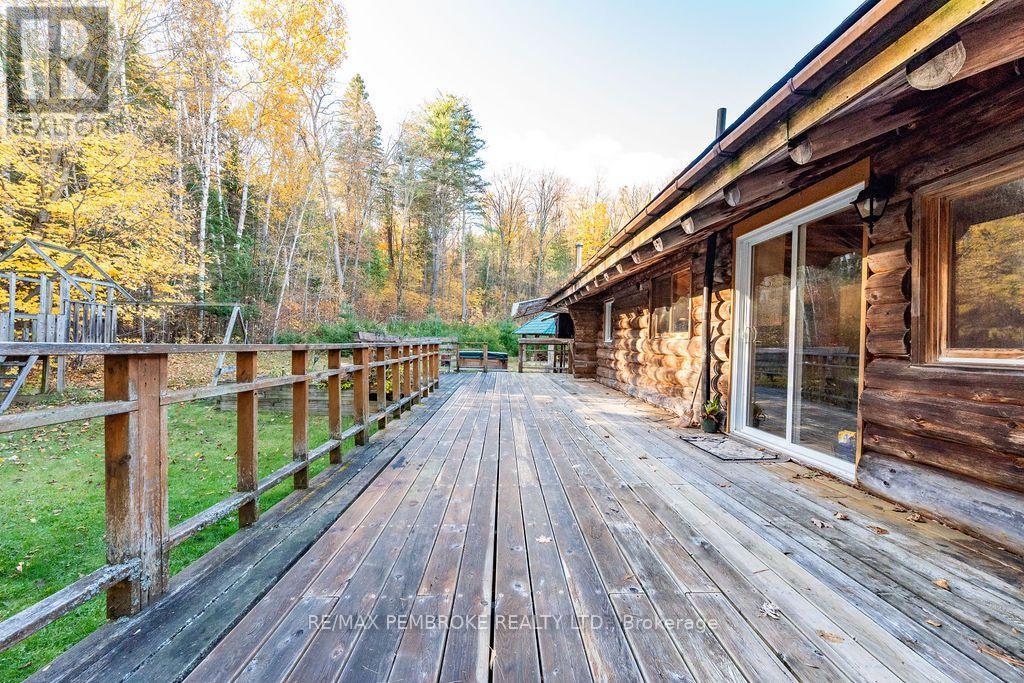 995 Schutt Road, Brudenell, Ontario K0J 2E0 - Photo 7 - X14114798