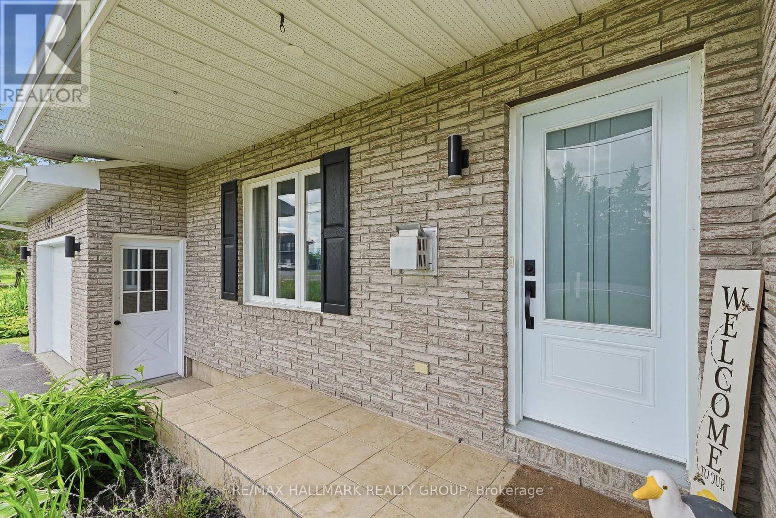 1236 St Albert Road, Russell, Ontario  K0A 1W0 - Photo 5 - X14114788