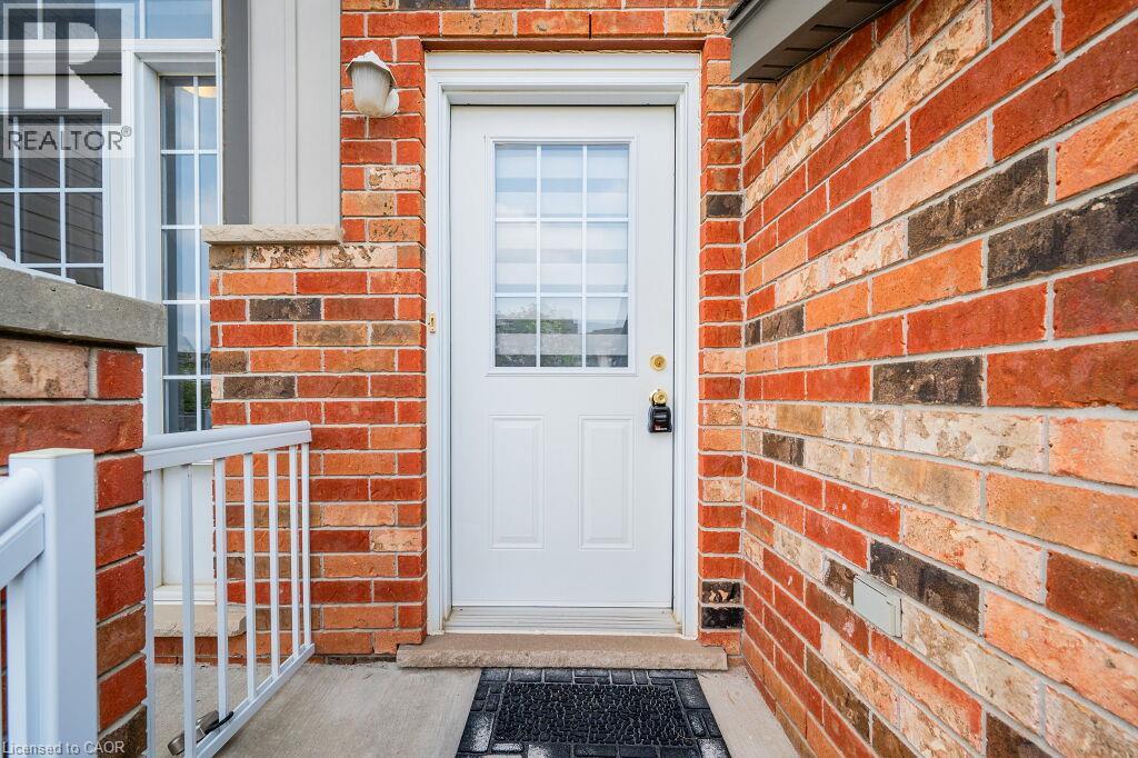 4 Madeleine Street, Kitchener, Ontario  N2R 1V5 - Photo 5 - 40873666