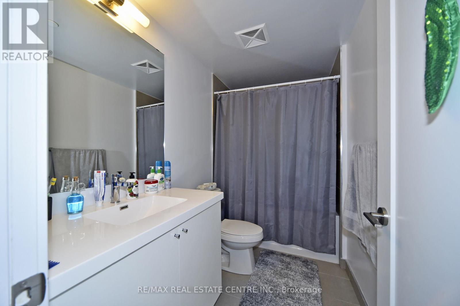 1216 - 2550 Simcoe Street, Oshawa, Ontario  L1L 0R5 - Photo 21 - E14114804