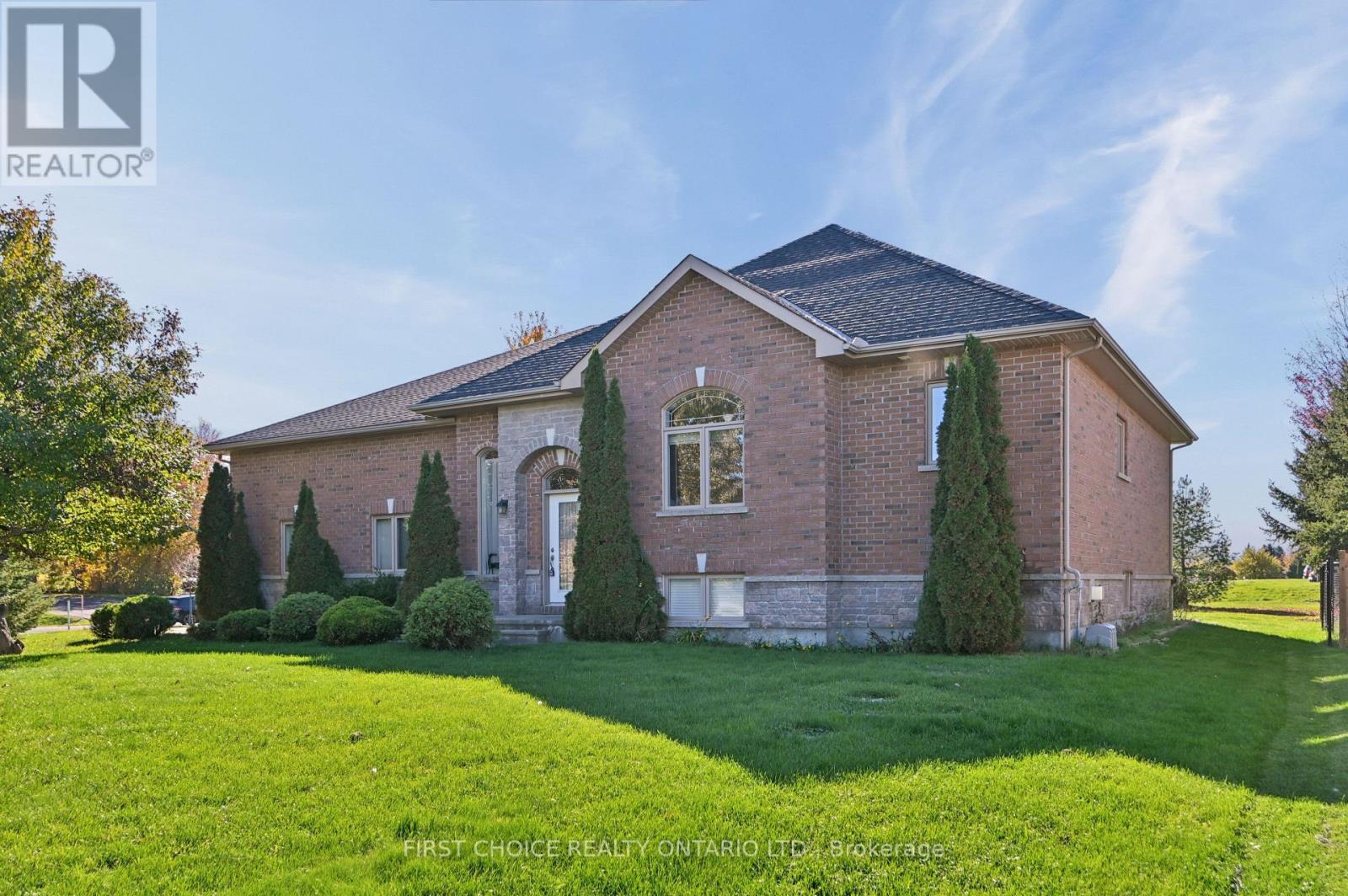 6391 Blossom Trail Drive, Ottawa, Ontario  K4P 0B1 - Photo 2 - X14114818