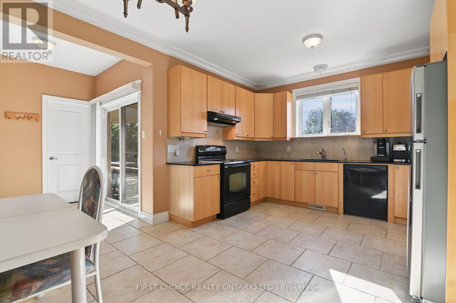 6391 Blossom Trail Drive, Ottawa, Ontario  K4P 0B1 - Photo 9 - X14114818