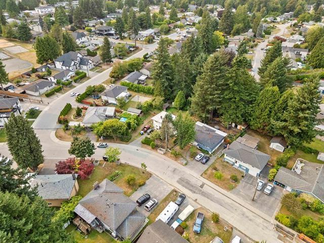 14935 Canary Drive, Surrey, British Columbia  V3R 4V2 - Photo 4 - R3177617