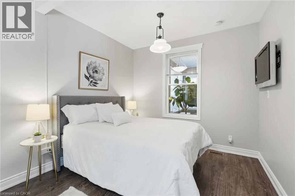 63 Chatham Street, Hamilton, Ontario  L8P 2B3 - Photo 13 - 40873318