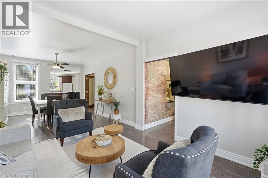 63 Chatham Street, Hamilton, Ontario  L8P 2B3 - Photo 6 - 40873318