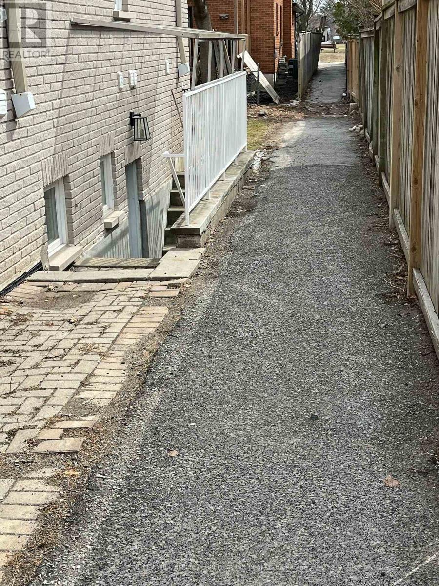Bsmt 2 - 103 Almore Avenue, Toronto, Ontario  M3H 2H4 - Photo 2 - C14114866