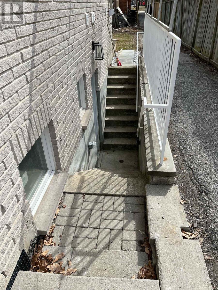 Bsmt 2 - 103 Almore Avenue, Toronto, Ontario  M3H 2H4 - Photo 3 - C14114866