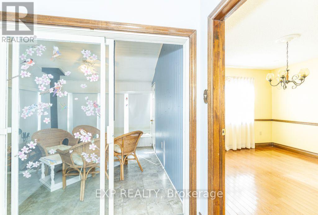 Main / Upper - 64 Burden Crescent, Ajax, Ontario  L1S 3T8 - Photo 12 - E14114872