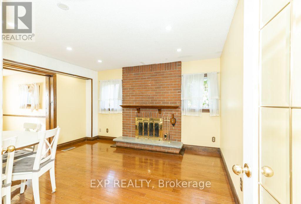 Main / Upper - 64 Burden Crescent, Ajax, Ontario  L1S 3T8 - Photo 25 - E14114872