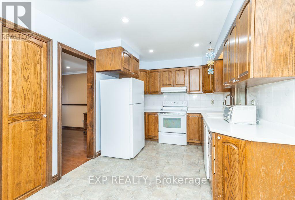 Main / Upper - 64 Burden Crescent, Ajax, Ontario  L1S 3T8 - Photo 7 - E14114872