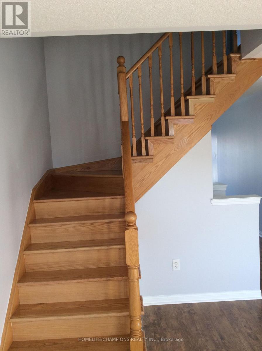 Unit #2 - 32 Ecopark Gate, Toronto, Ontario  M1B 6G8 - Photo 4 - E14114894