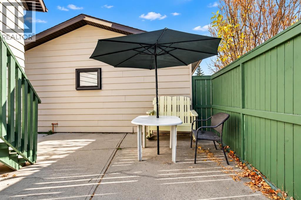 20 Erin Croft Place SE, Calgary, Alberta  T2B 2V3 - Photo 3 - A2353766