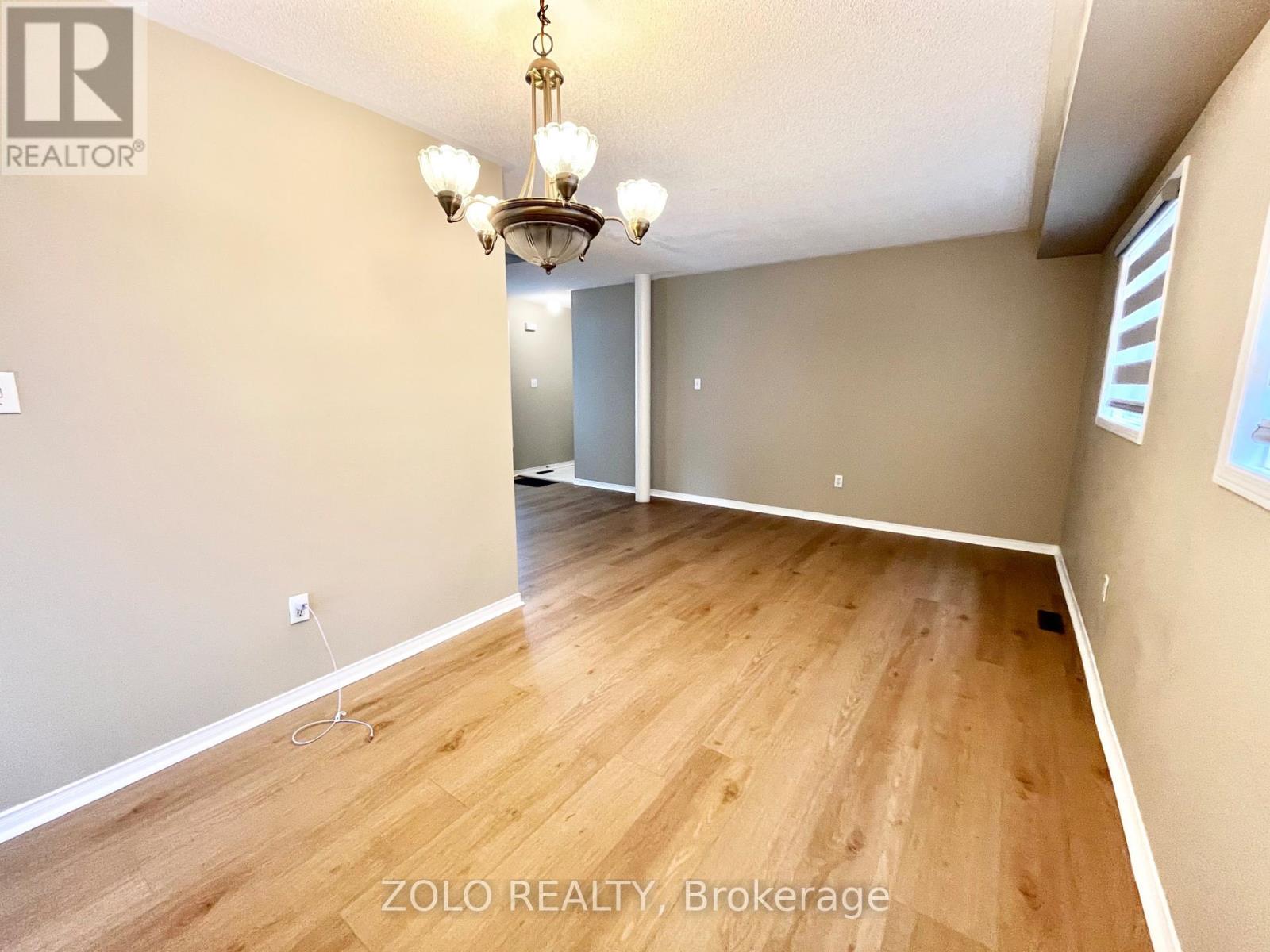 19 Saddletree Trail, Brampton (Brampton West), Ontario  L6X 4M5 - Photo 7 - W14114898