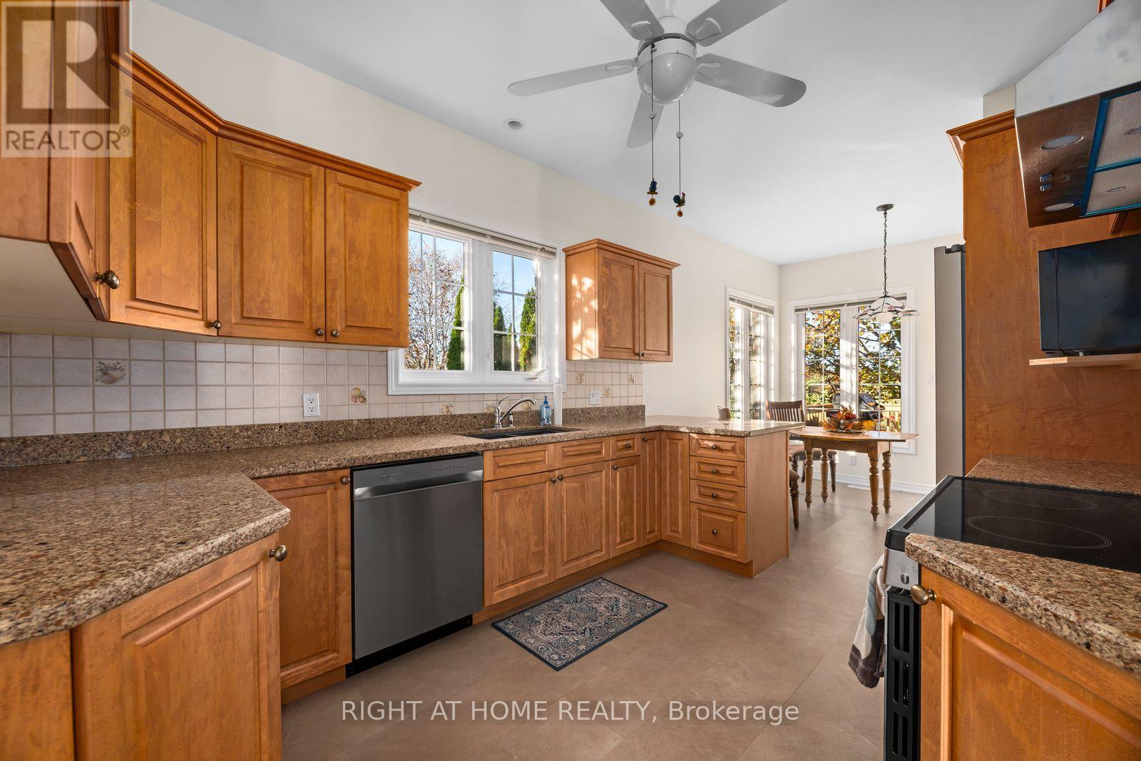 21 Crescent Moon Lane, Kawartha Lakes, Ontario  L0C 1G0 - Photo 8 - X14114902