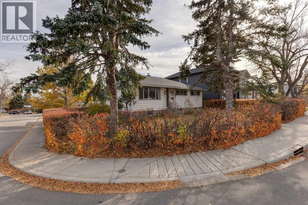 56 Hunter Street Nw, Calgary, Alberta  T2K 2B7 - Photo 24 - A2353525