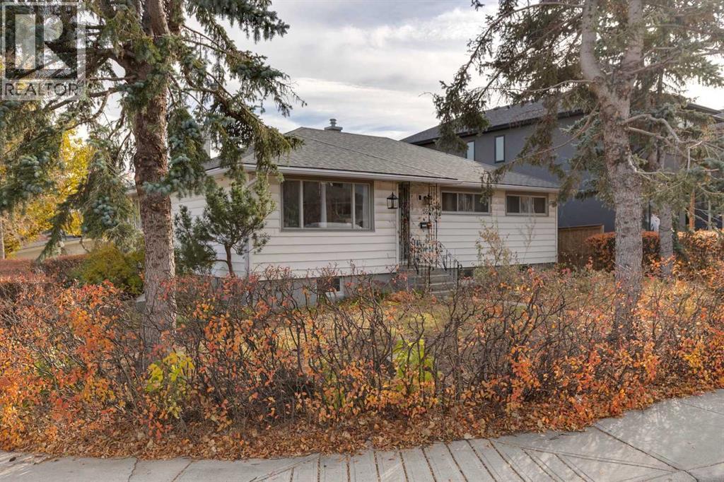 56 Hunter Street Nw, Calgary, Alberta  T2K 2B7 - Photo 26 - A2353525