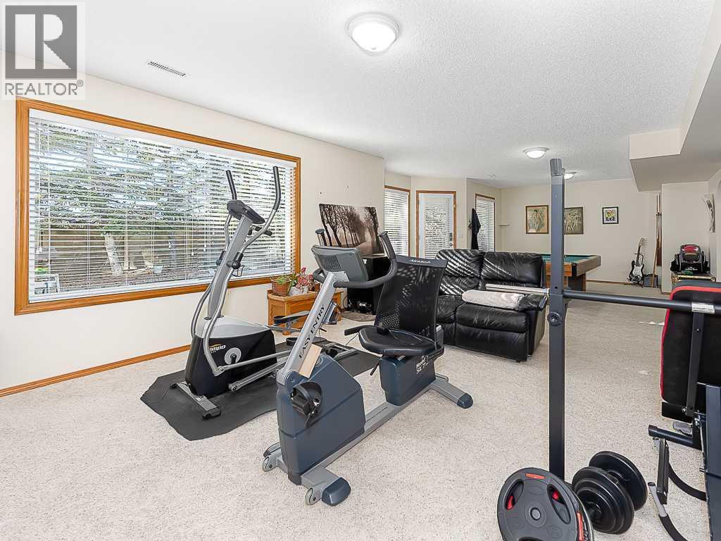 150 Hampstead Close NW, Calgary, Alberta  T3A 5J1 - Photo 39 - A2354152