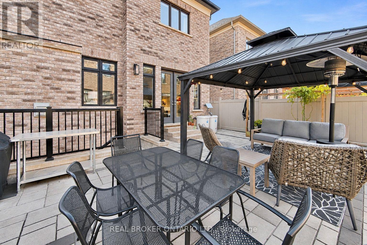 22 Kaleia Avenue, Aurora, Ontario  L4G 3X4 - Photo 21 - N14111380