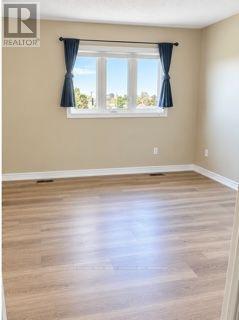674 Rowley Common, Burlington, Ontario  L7L 0A5 - Photo 7 - W13789422