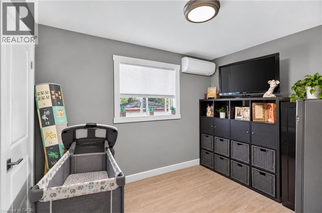 841 Tenth Avenue, Hamilton, Ontario  L8T 3L7 - Photo 14 - 40872976