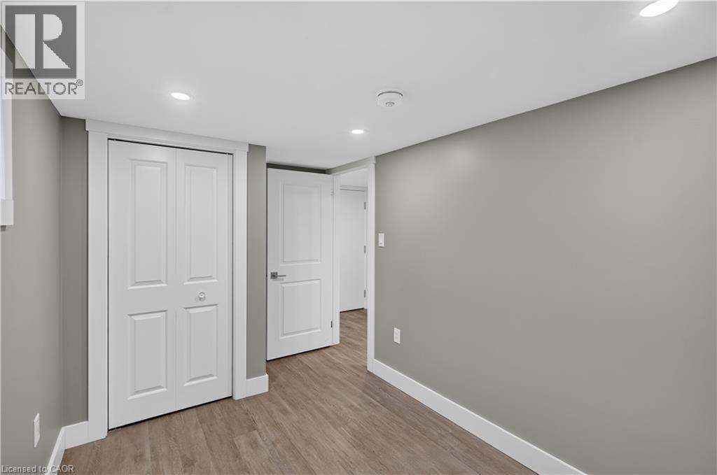 841 Tenth Avenue, Hamilton, Ontario  L8T 3L7 - Photo 32 - 40872976