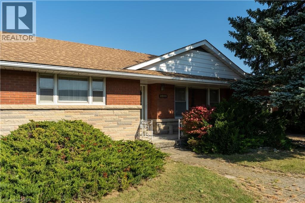 1023 North Service Road, Stoney Creek, Ontario  L8E 5C8 - Photo 7 - 40872887