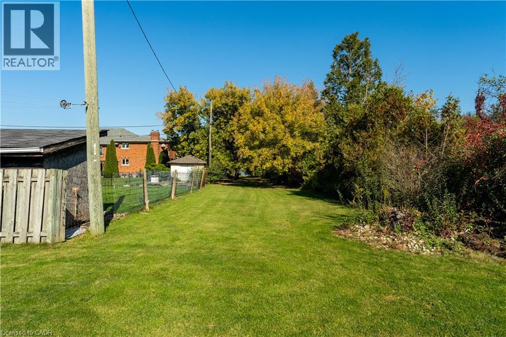 1023 North Service Road, Stoney Creek, Ontario  L8E 5C8 - Photo 33 - 40872887