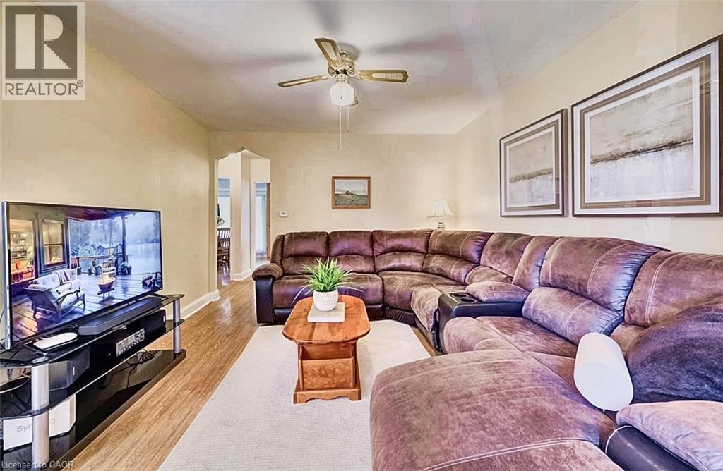 208 Arnold Street, Kitchener, Ontario  N2H 6E7 - Photo 6 - 40866787