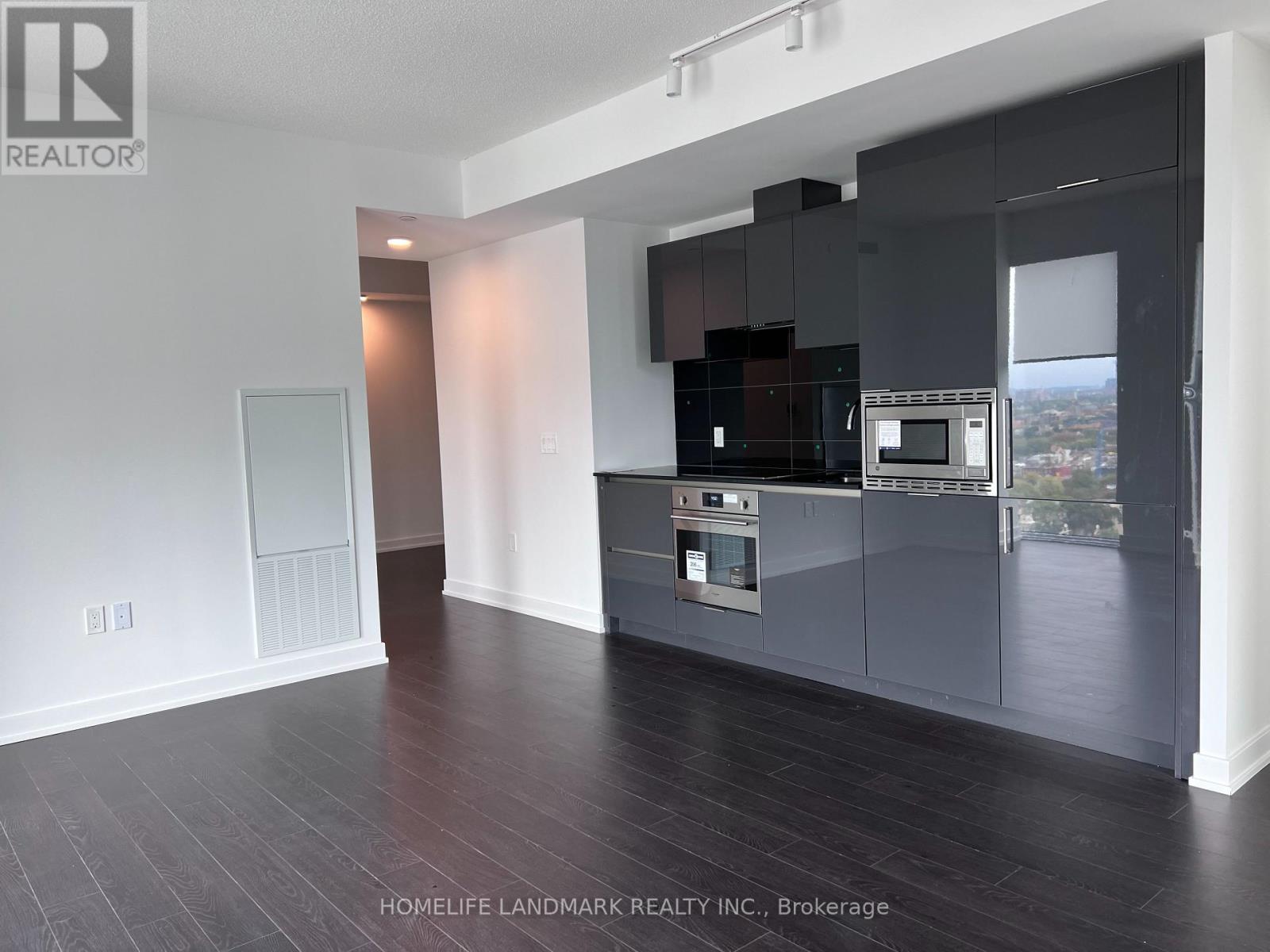 2408 - 238 Simcoe Street, Toronto, Ontario  M5T 0B8 - Photo 4 - C14115004