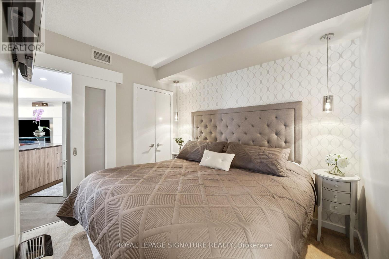 510 - 218 Queens Quay W, Toronto, Ontario  M5J 2Y6 - Photo 10 - C14092112