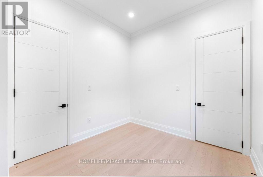 Garden Suite - 22 Rossander Court, Toronto, Ontario  M1J 2B7 - Photo 14 - E14114670