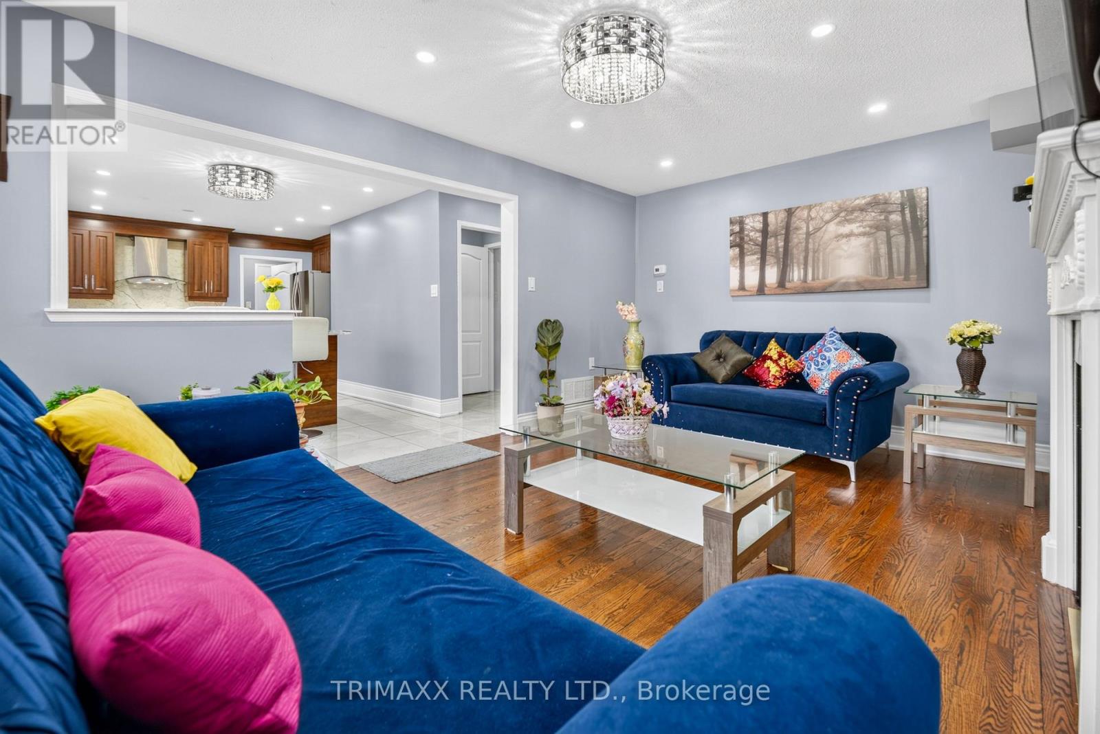 19 Leopard Gate, Brampton, Ontario L6R 2J5 - Photo 8 - W14114282