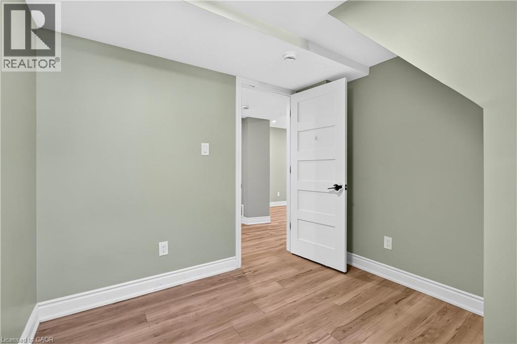 592 Aberdeen Avenue Unit# 1, Hamilton, Ontario  L8P 2T1 - Photo 17 - 40873411