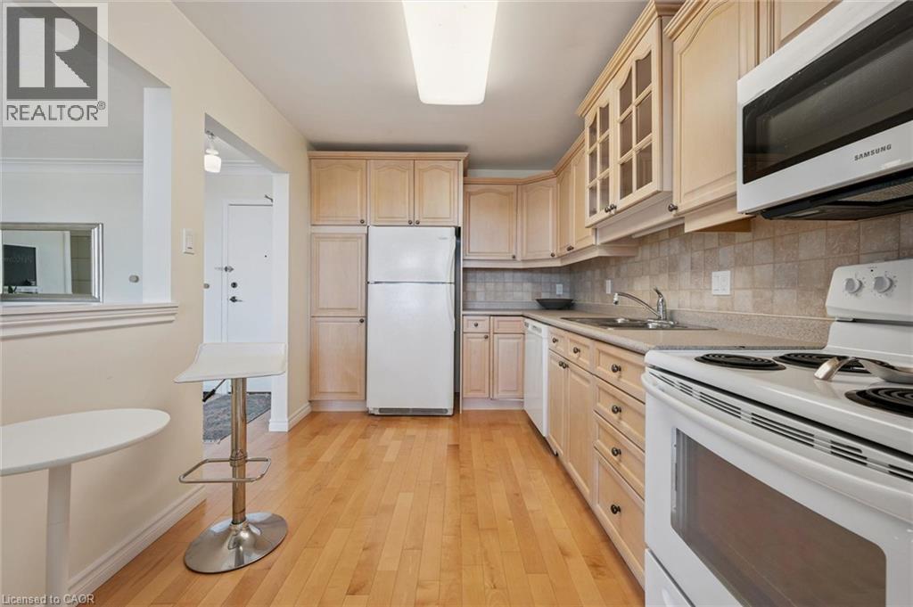 65 Westmount Road N Unit# 910, Waterloo, Ontario N2L 5G6 - Photo 17 - 40869650