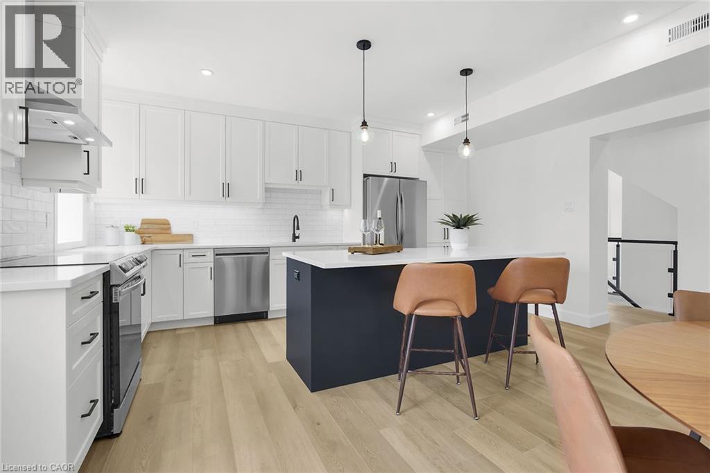 74a Church Street Unit# 2, Stratford, Ontario  N5A 2R2 - Photo 7 - 40869487