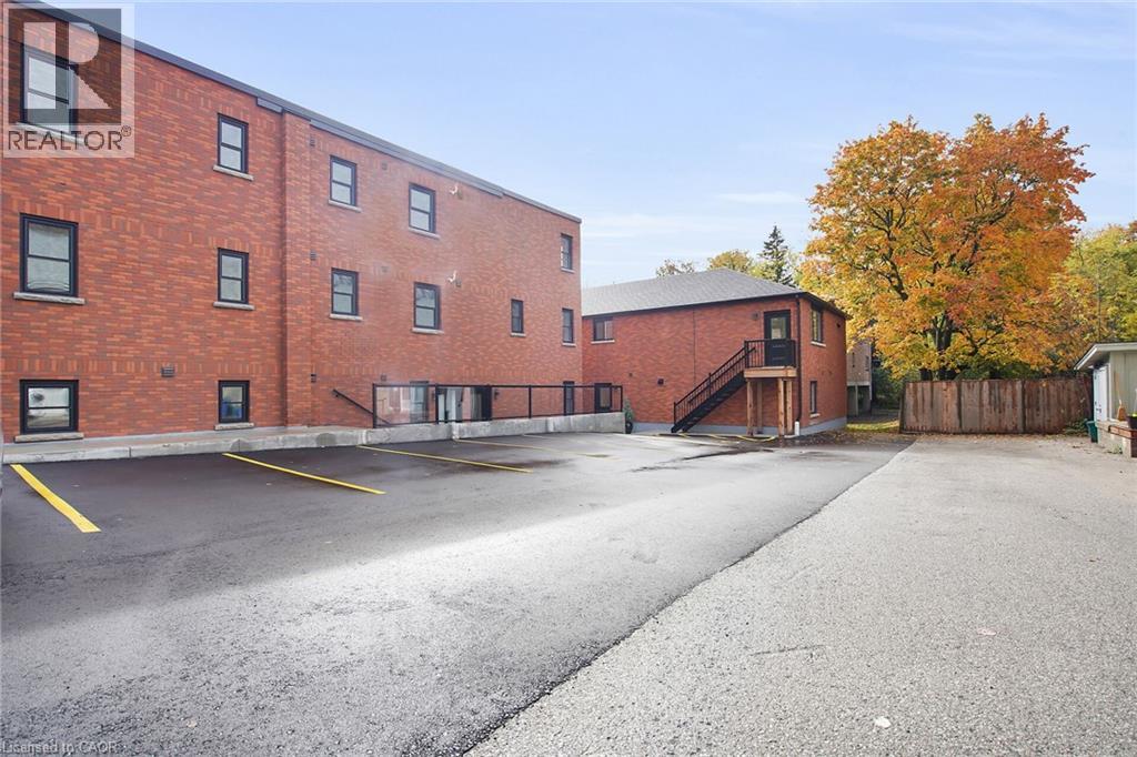 74a Church Street Unit# 3, Stratford, Ontario  N5A 1B3 - Photo 23 - 40869499