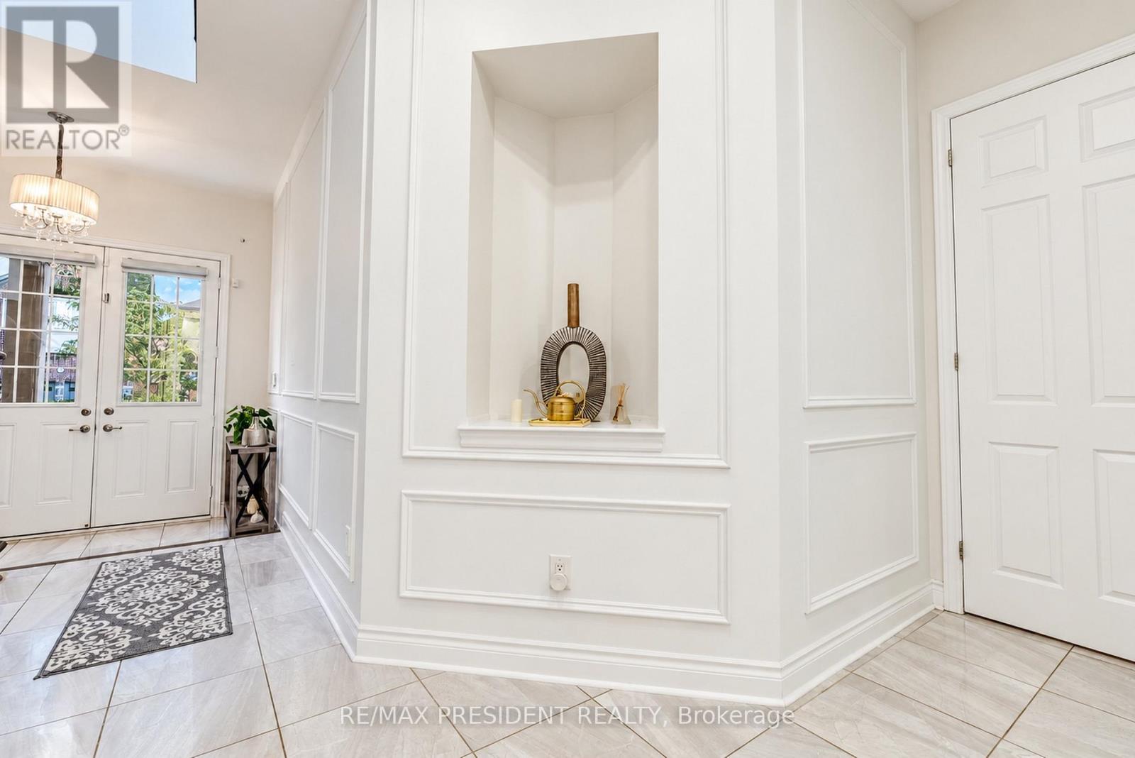 31 Monarch Drive, Halton Hills, Ontario  L7G 0H9 - Photo 11 - W14111332