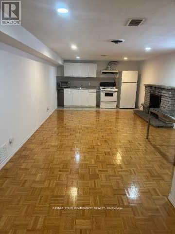 Lower - 15 Blithfield Avenue S, Toronto, Ontario  M2K 1X9 - Photo 2 - C14115100