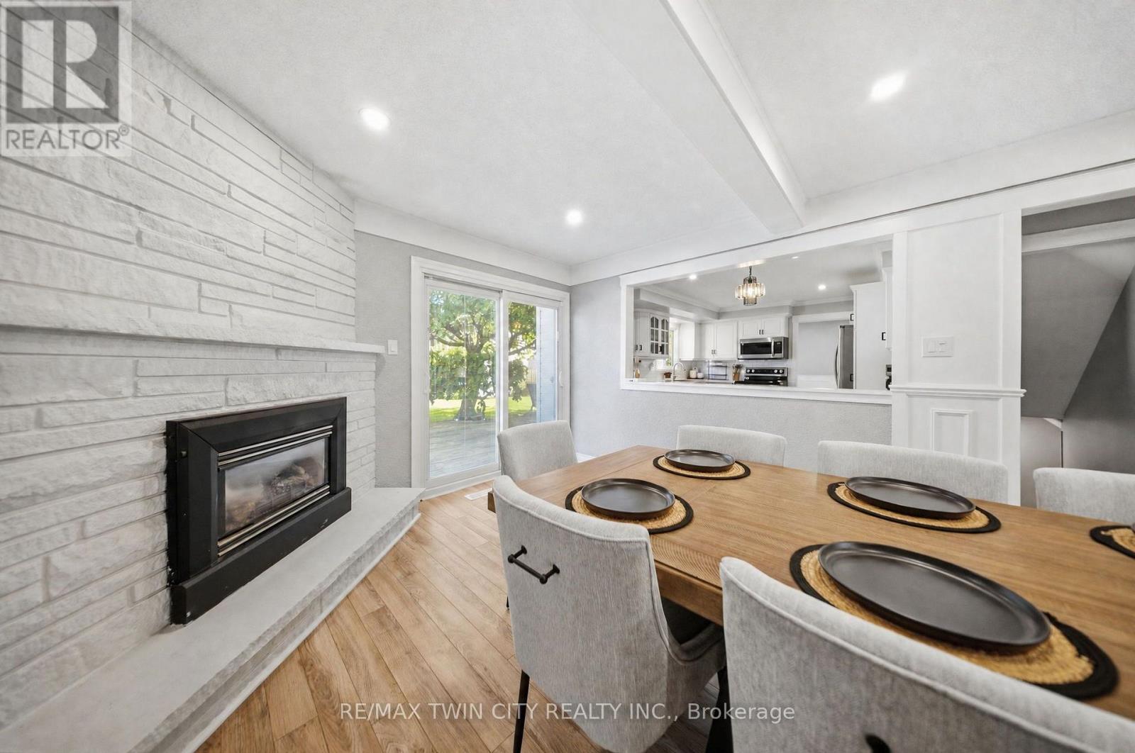 25 Cedarland Drive, Brantford, Ontario  N3R 6G9 - Photo 7 - X13884482