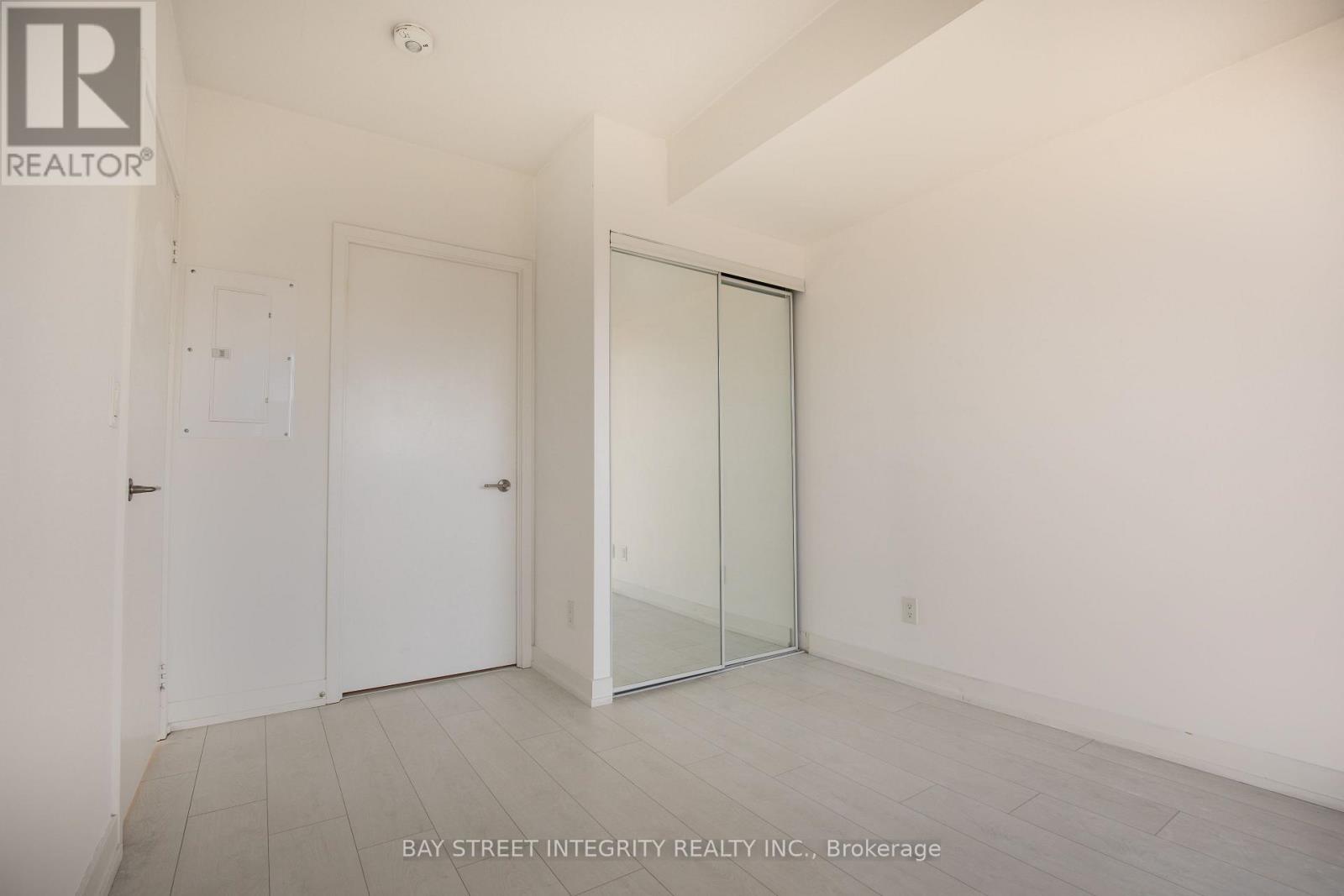 1910 - 19 Western Battery Road, Toronto, Ontario  M6K 0E3 - Photo 5 - C14115154
