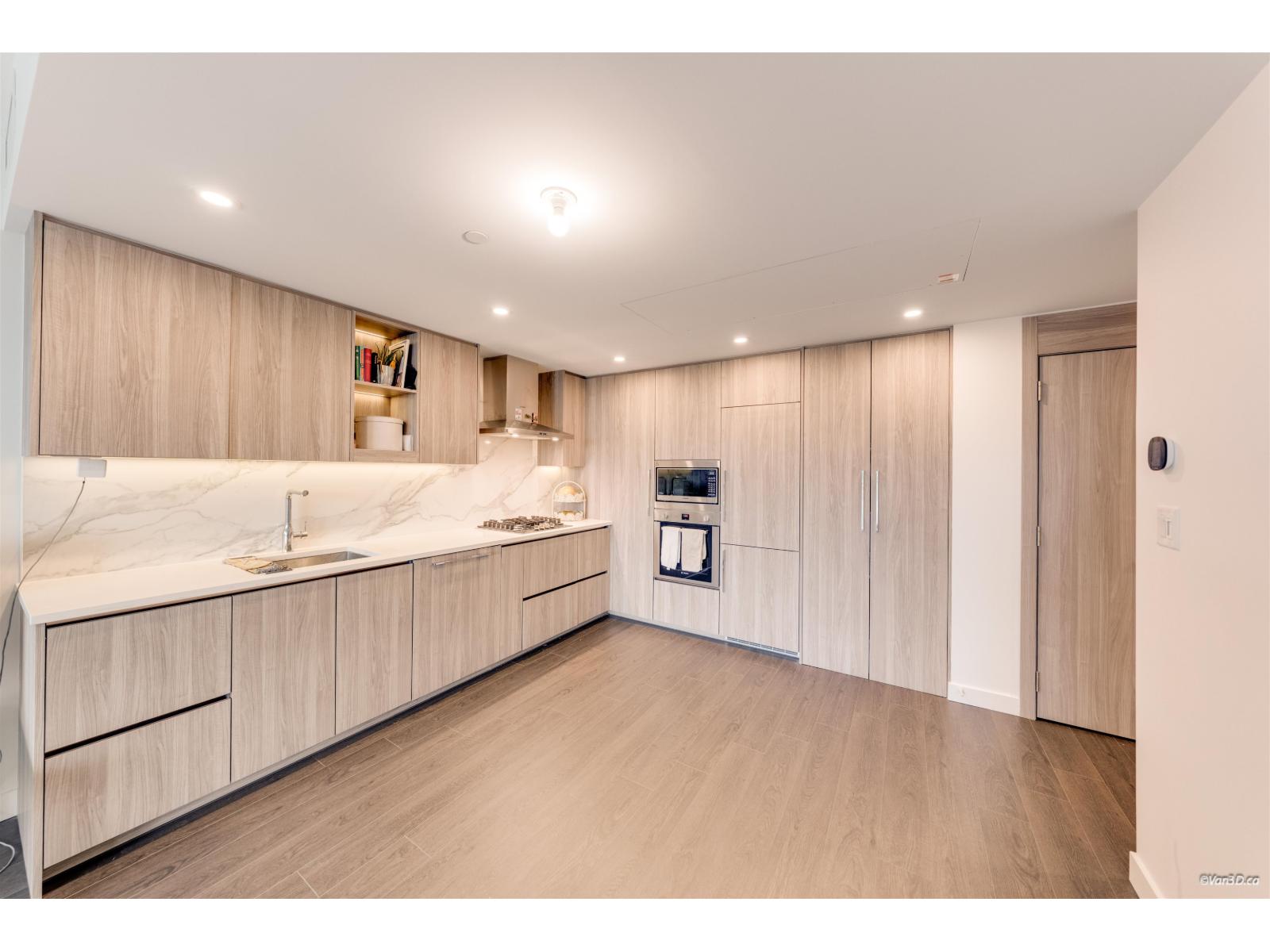 910 13768 100 Avenue, Surrey, British Columbia  V3T 0V2 - Photo 9 - R3175386