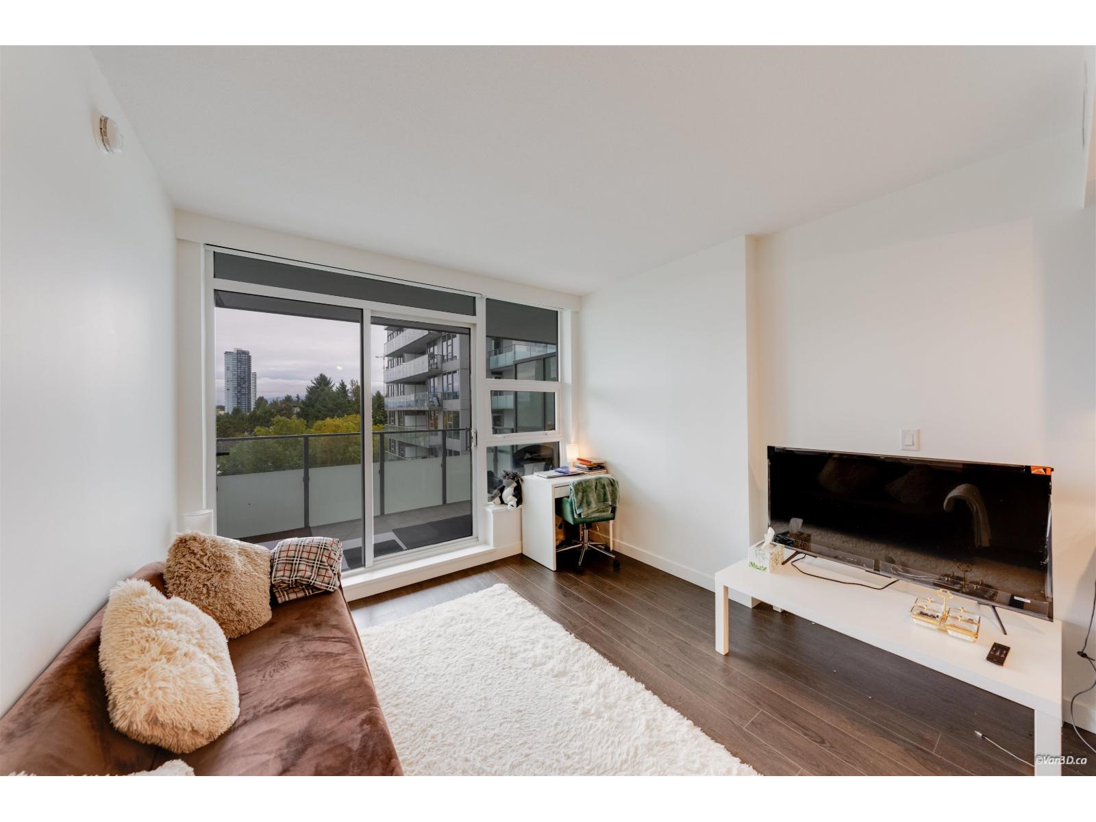 910 13768 100 Avenue, Surrey, British Columbia  V3T 0V2 - Photo 3 - R3175386