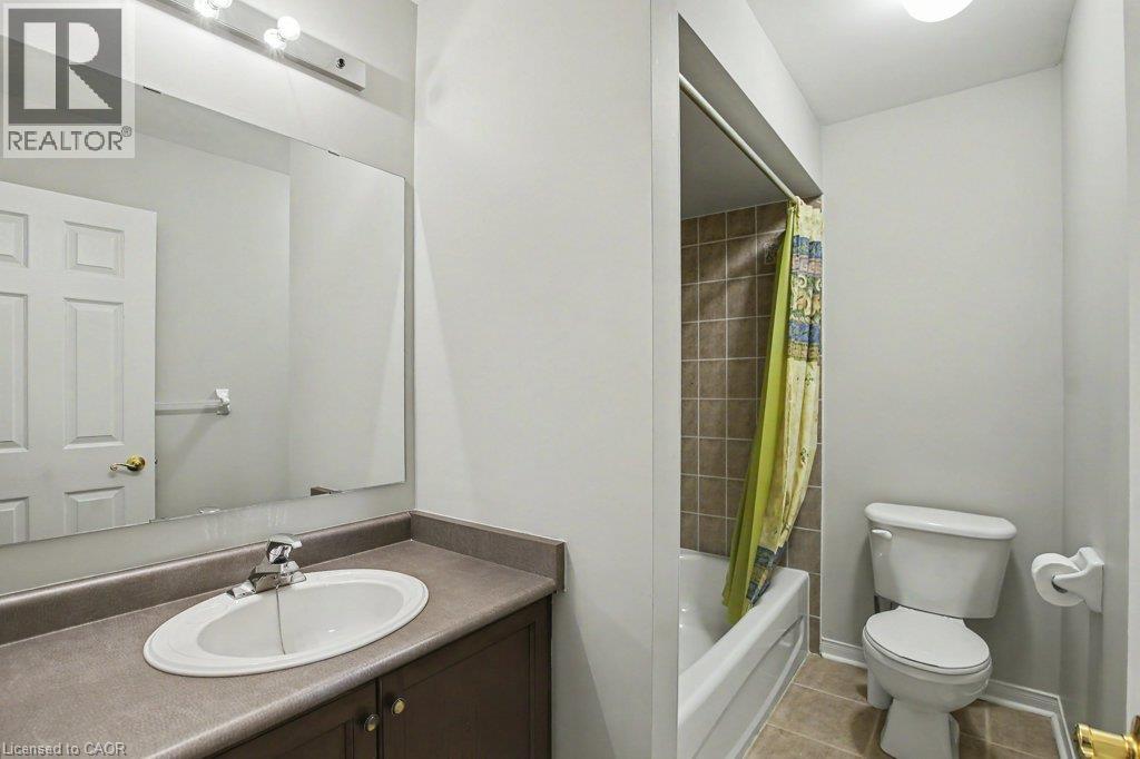 172 Valmont Court, Ancaster, Ontario L9G 5A1 - Photo 28 - 40872077