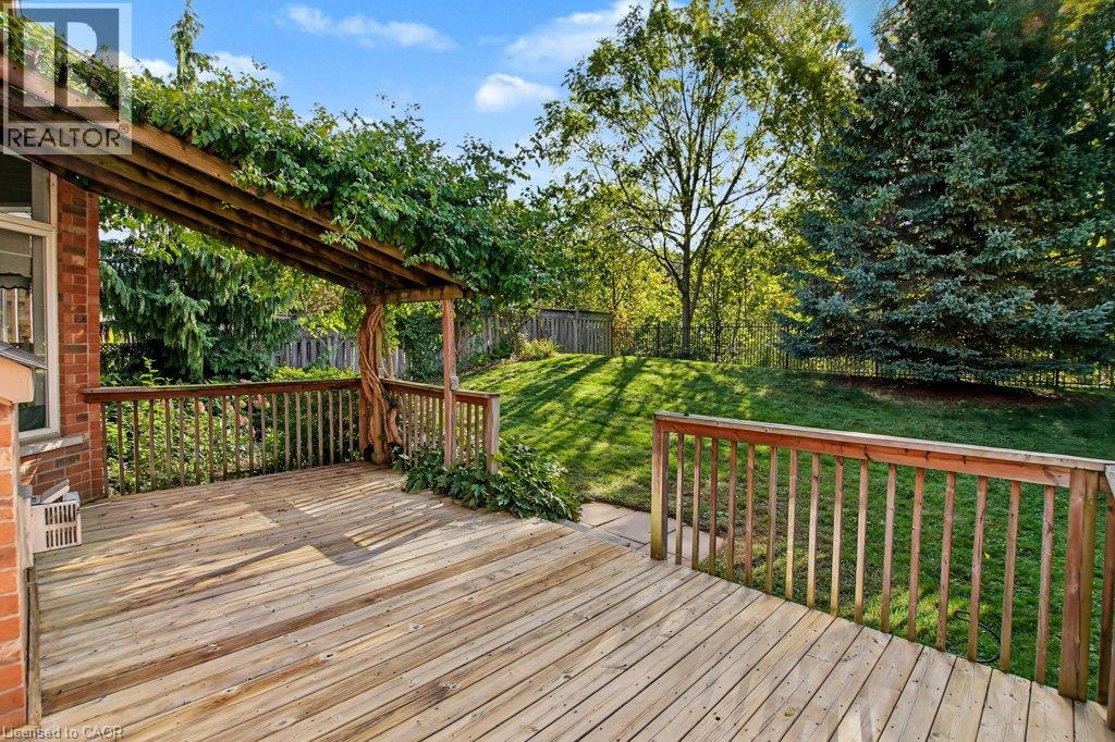 172 Valmont Court, Ancaster, Ontario L9G 5A1 - Photo 32 - 40872077