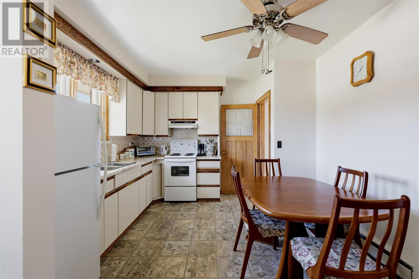 371 Franklin St, Sault Ste. Marie, Ontario P6C 4A9 - Photo 7 - SM262952