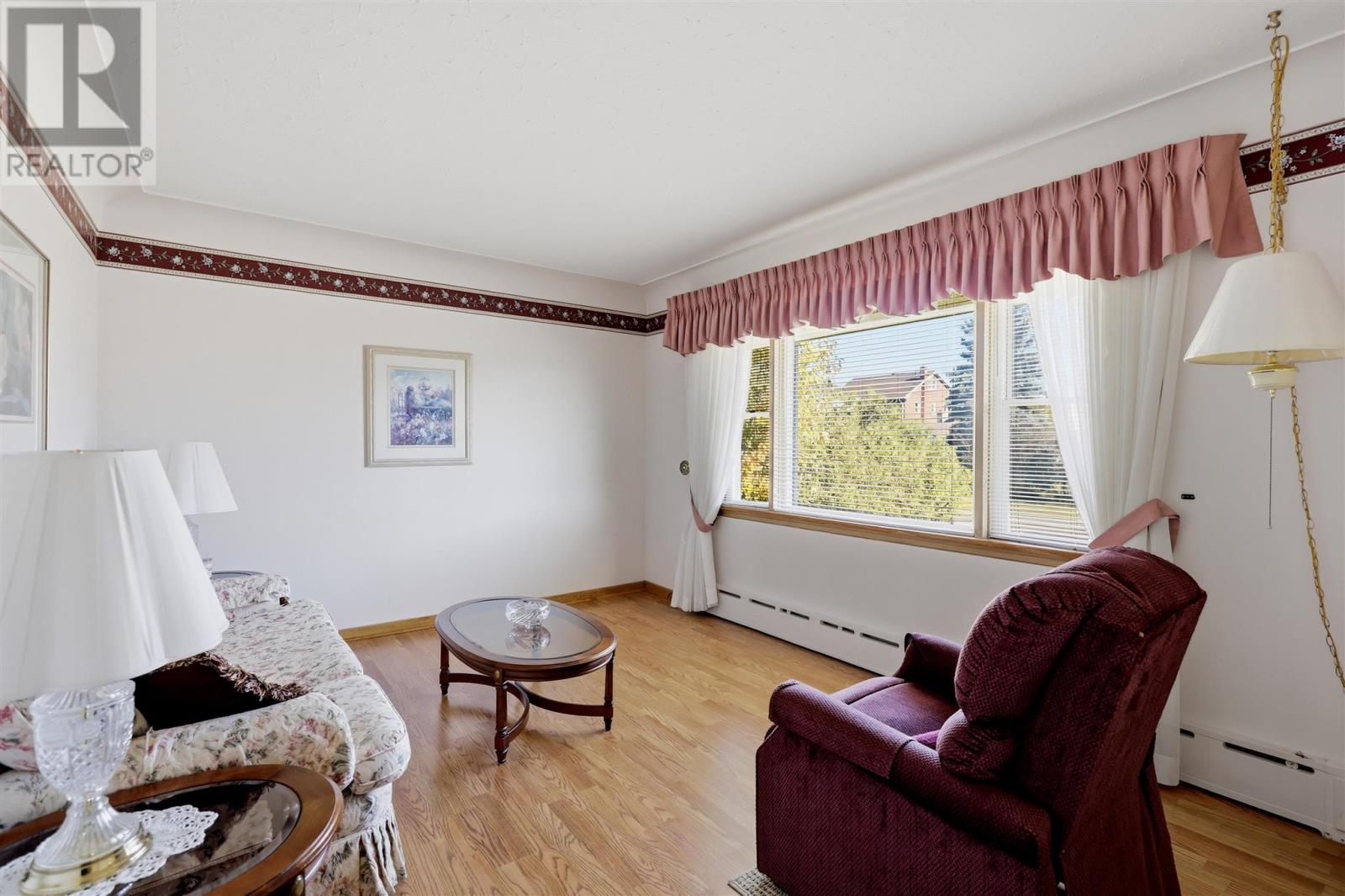 371 Franklin St, Sault Ste. Marie, Ontario P6C 4A9 - Photo 4 - SM262952