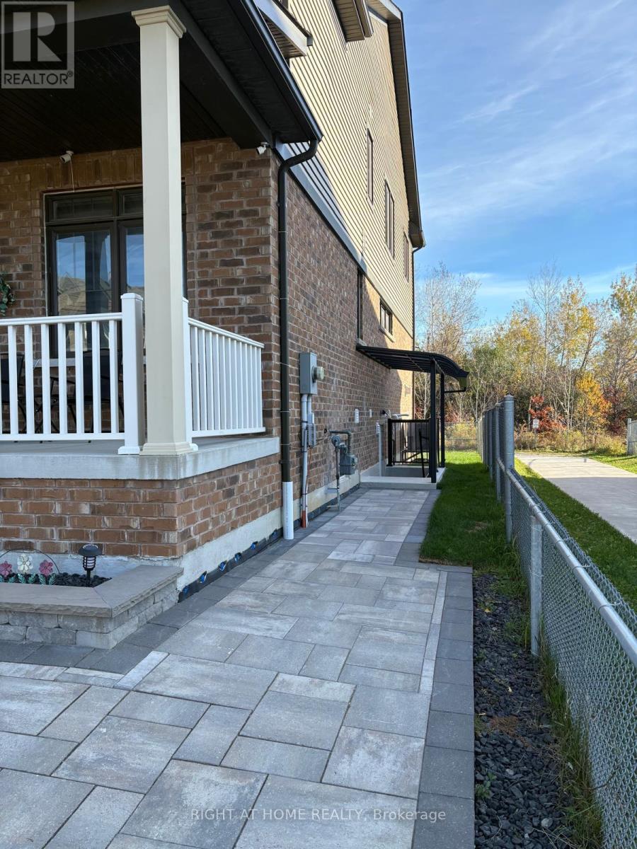 2453 New Providence Street, Oshawa, Ontario  L1L 0G2 - Photo 2 - E14115216