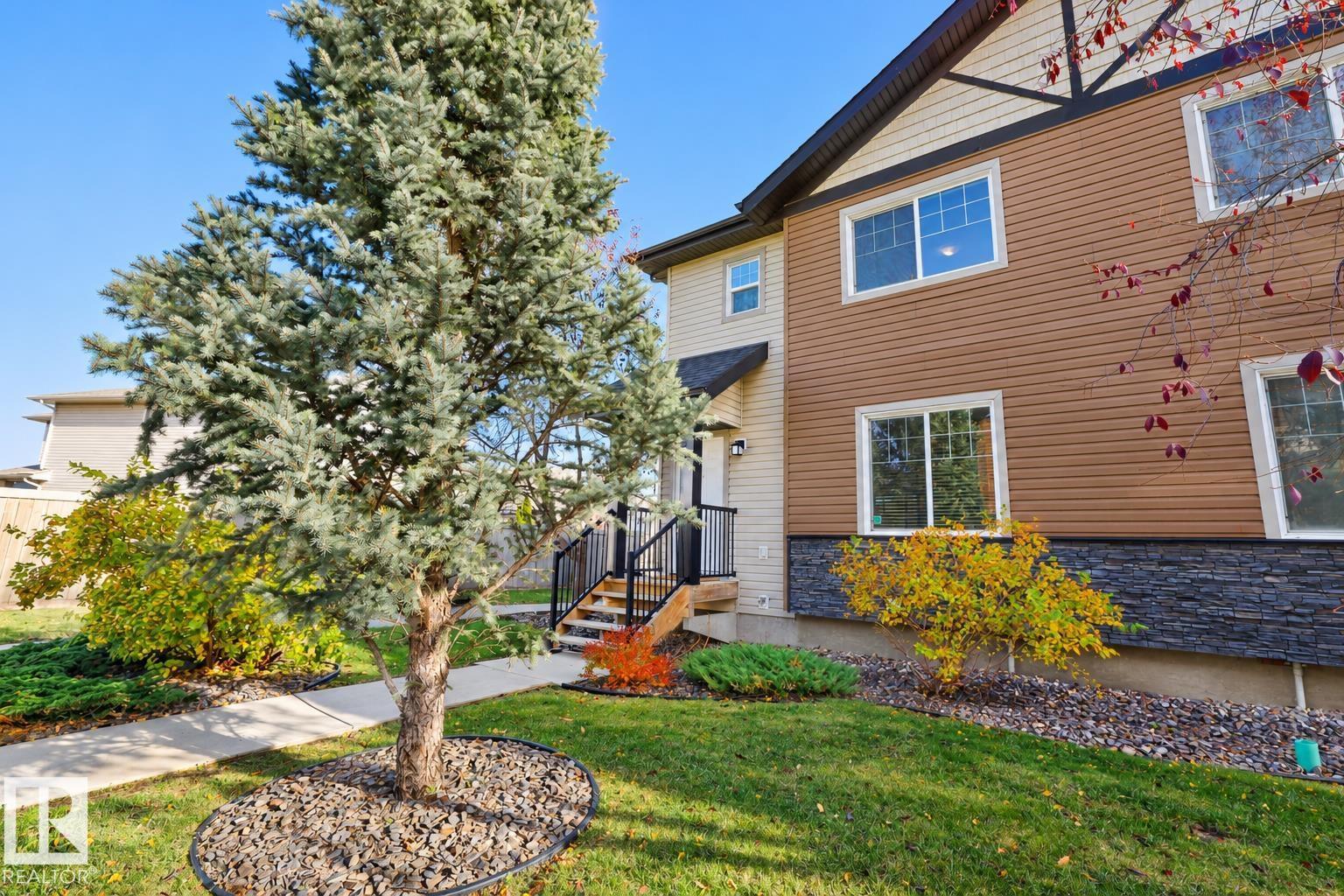 #40 8716 179 AV NW NW, Edmonton, Alberta